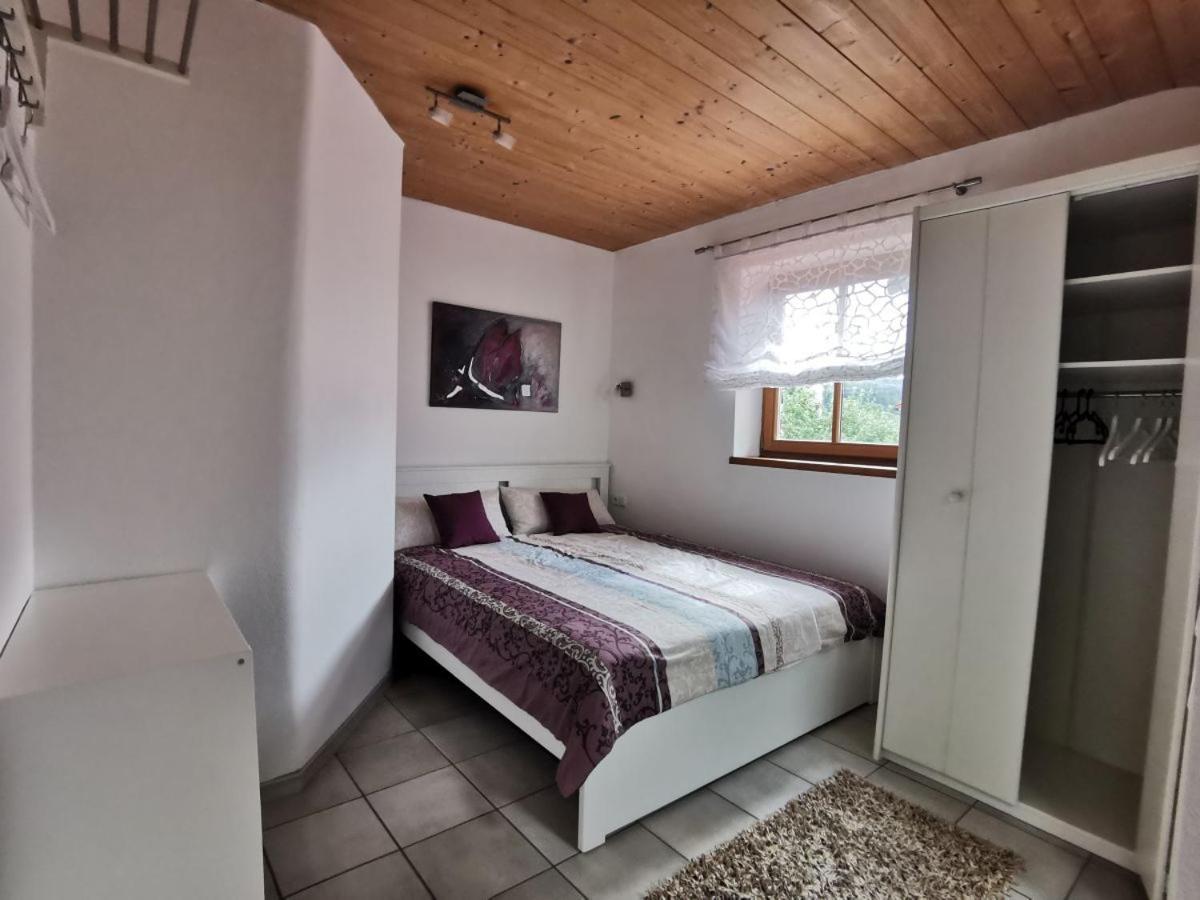 Ferienappartement Stutz Neukirchen am Teisenberg Bagian luar foto